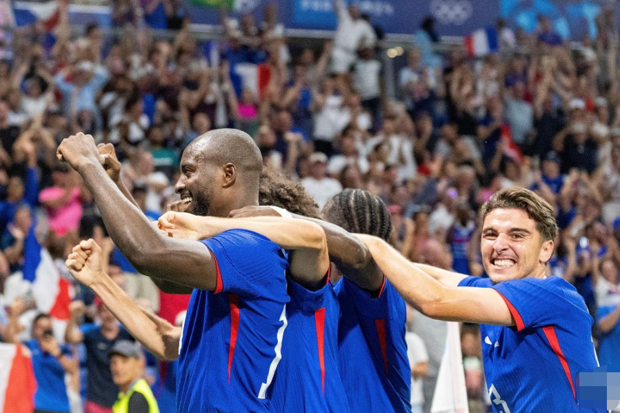 九游体育登录-法国足球运动员赢得国际比赛金牌