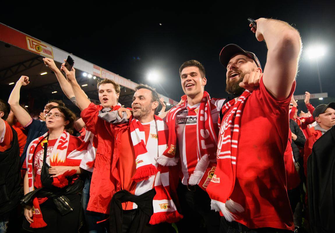 弗赖堡青训球员崭露头角,被视为未来之星 弗赖堡青训球员崭露头角,被视为未来之星