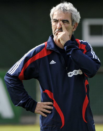 欧洲国家队备战烽火重生，赛场上决一胜负的简单介绍