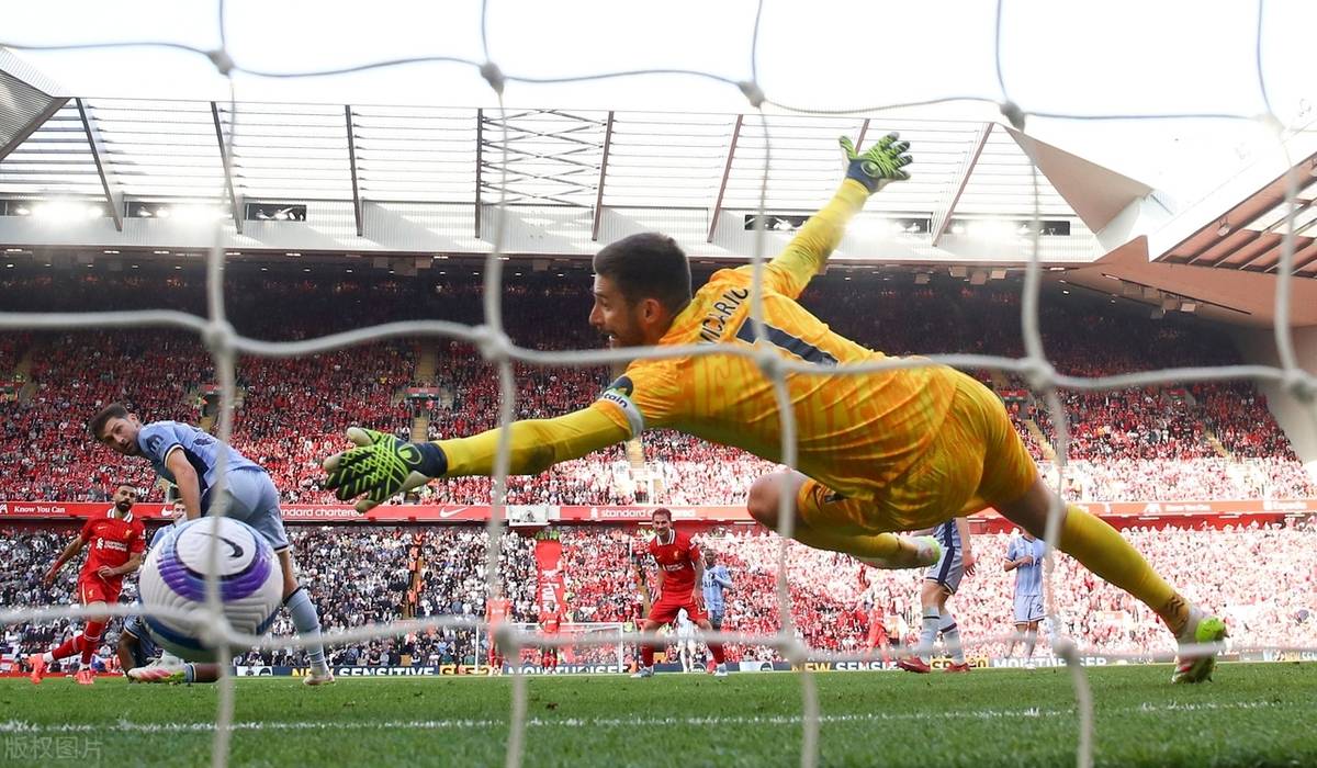 九游体育官网入口-利物浦主场惨败，温格狂赞对手表现