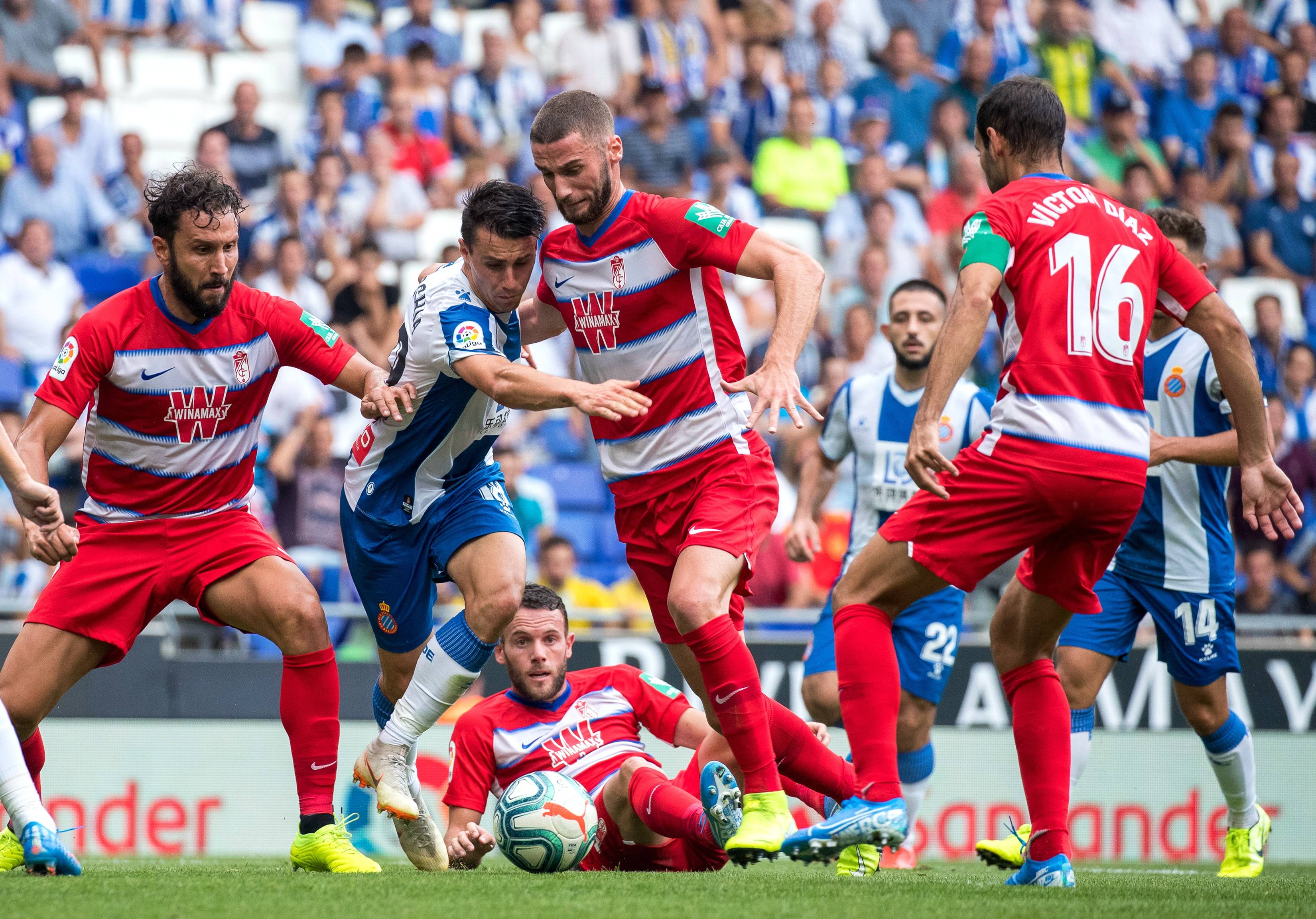 格拉纳达客场输球,遭遇颓势 格拉纳达客场输球,遭遇颓势