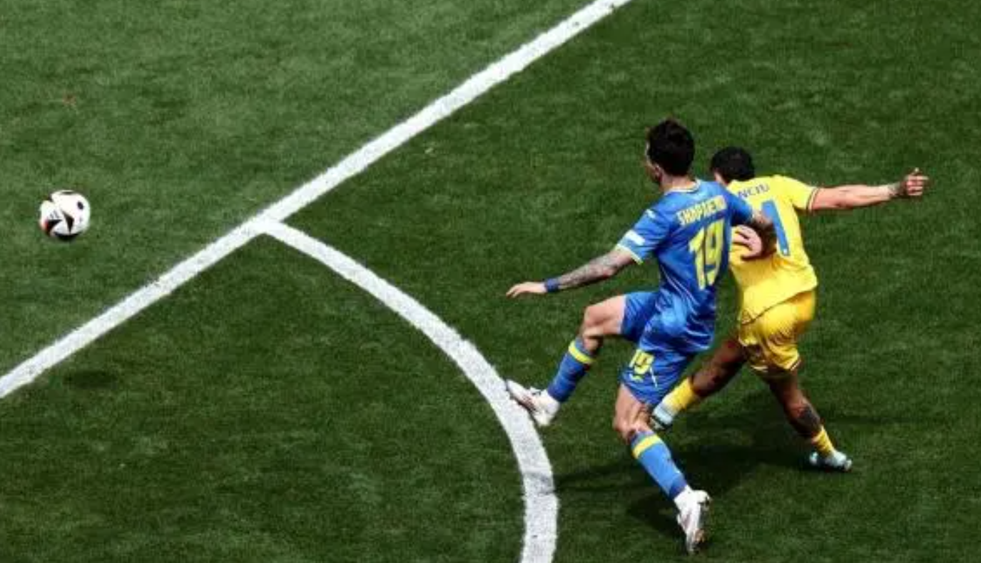 乌克兰队在欧洲杯预选赛中勇敢作战