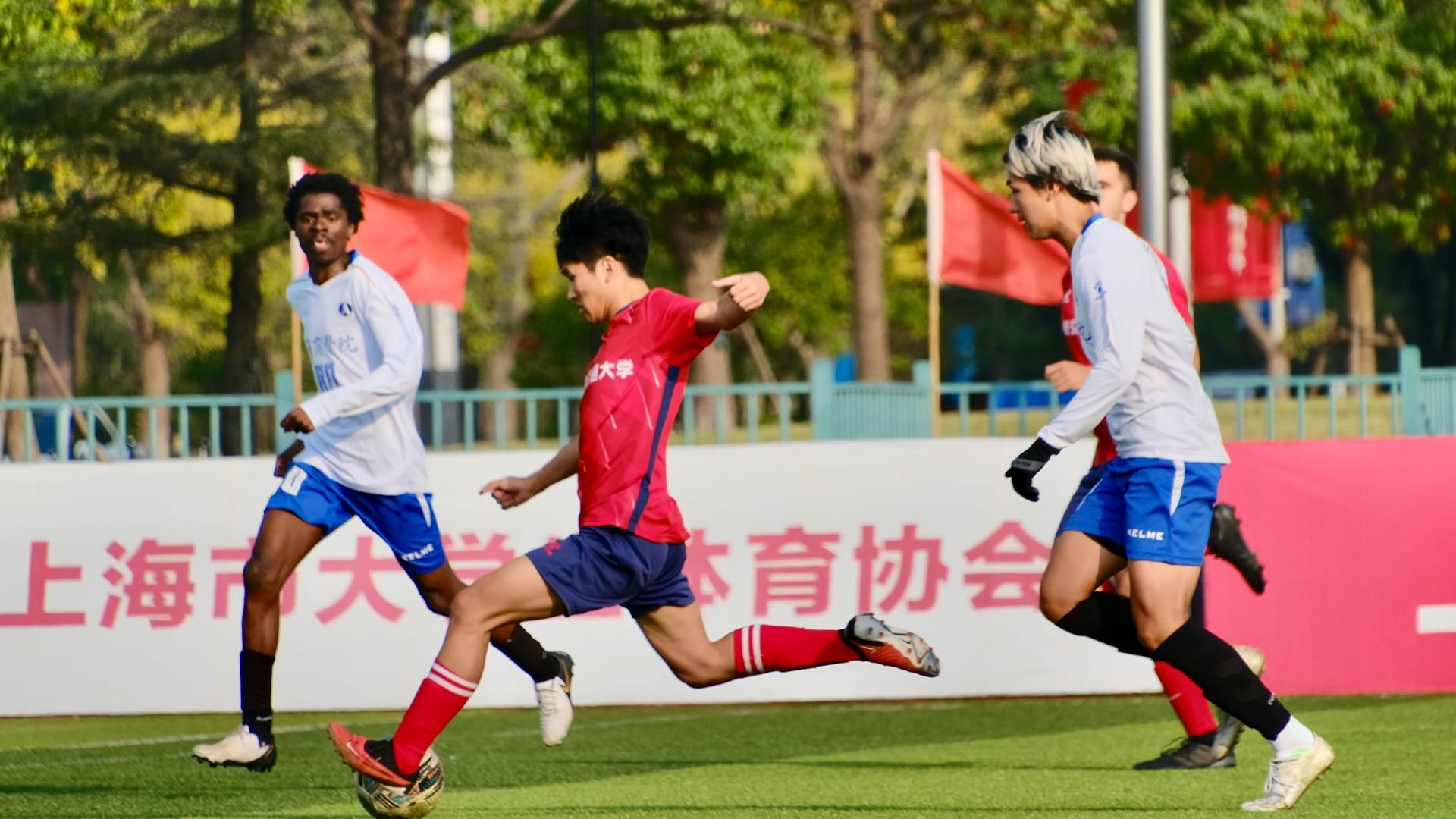 九游体育在线-精彩纷呈的足球对决，热血激情四射！的简单介绍