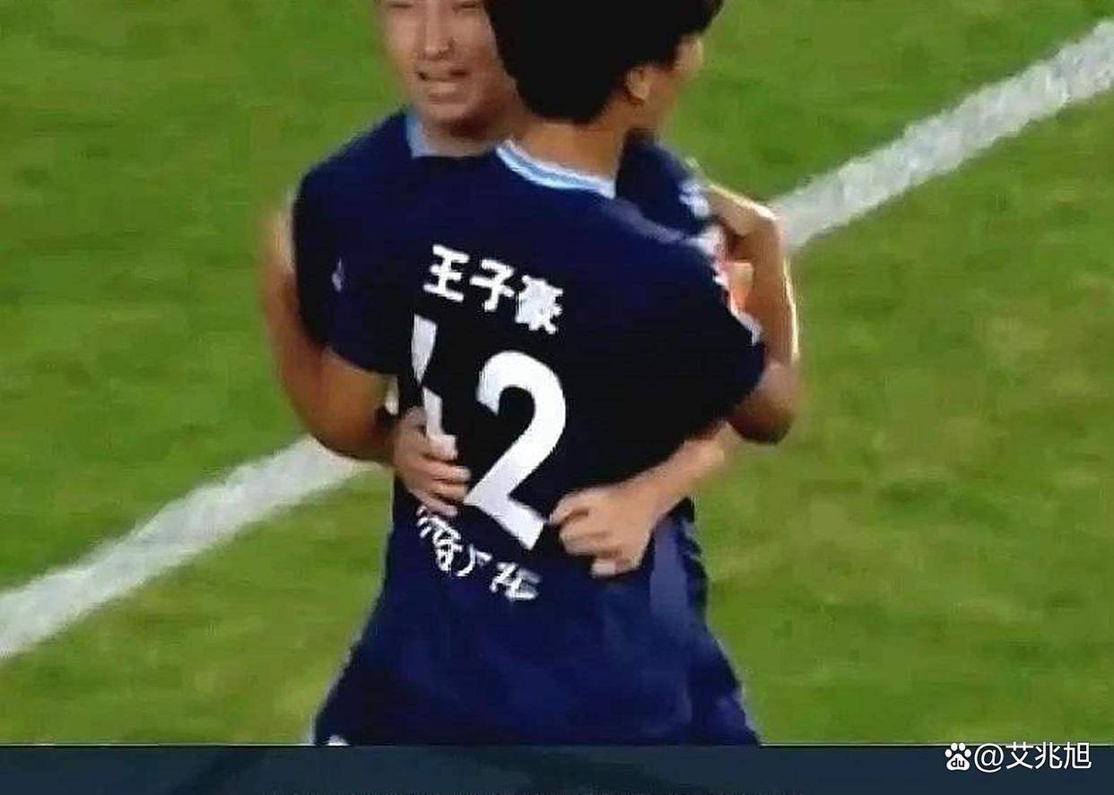 青岛中能客场表现抢眼，球队不断冲刺积分榜前列