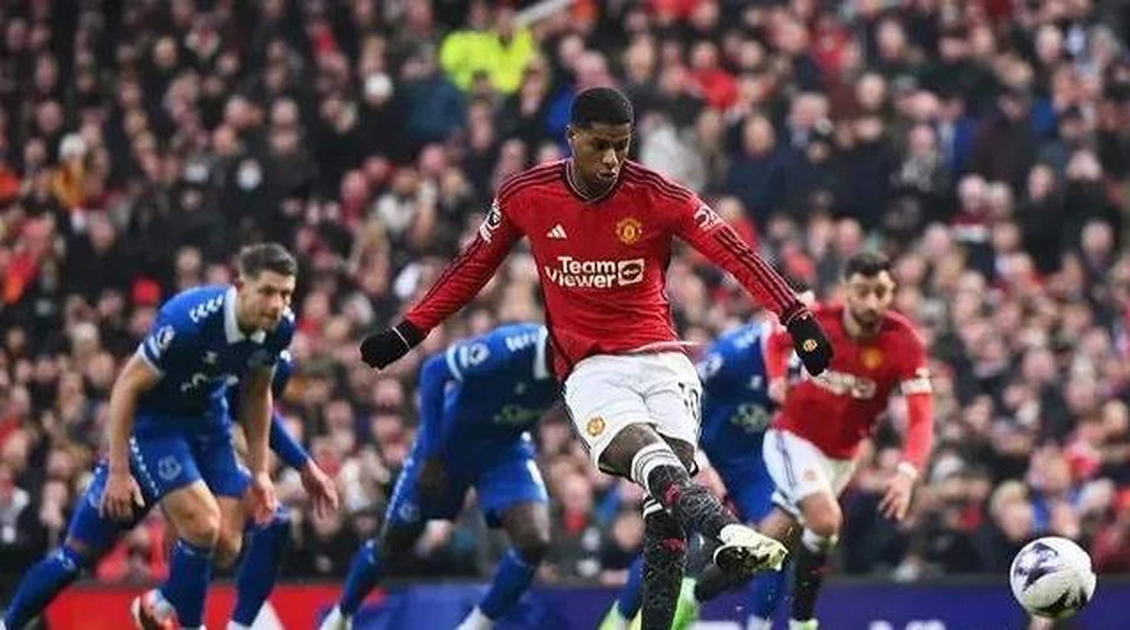 包含曼联客场不敌巴黎圣日耳曼,遭遇失利的词条 包含曼联客场不敌巴黎圣日耳曼,遭遇失利的词条