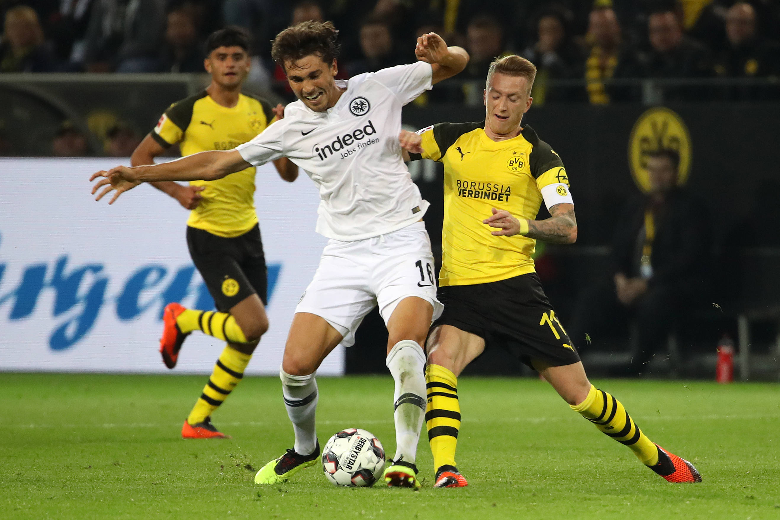 九游体育登录-多特蒙德继续摆脱低迷，士气复苏