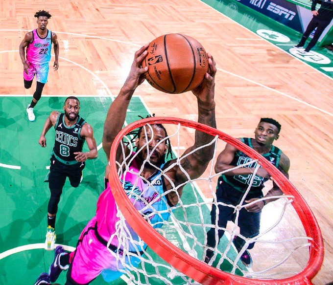 巴黎双星耀眼击溃劲旅丰收而归