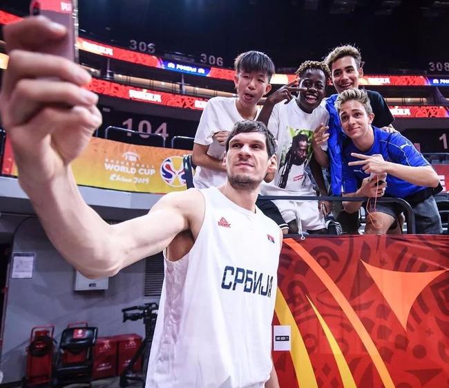 塞尔维亚主场战胜白俄罗斯，保持不败纪录的简单介绍