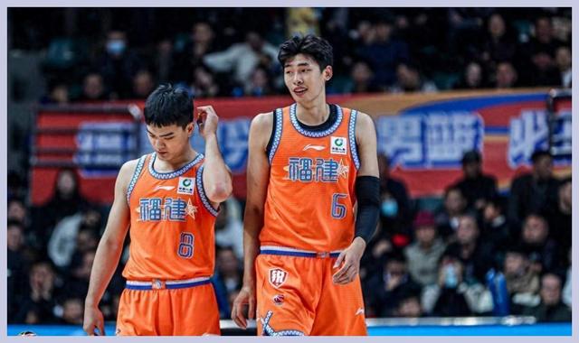 九游体育app下载-关于天津队主场大败，积分榜形势堪忧的信息