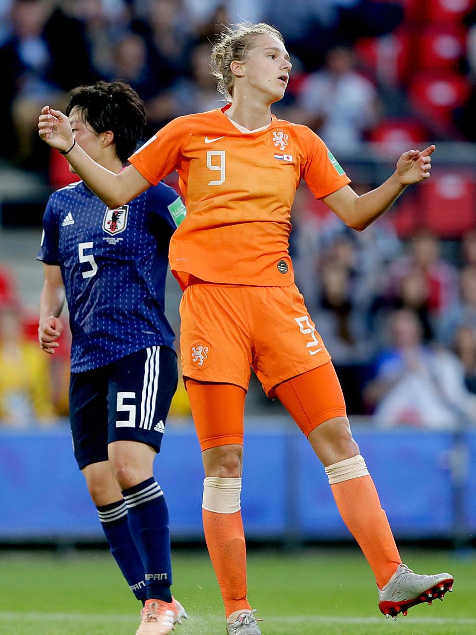 英格兰女足队在欧洲比赛中崭露头角