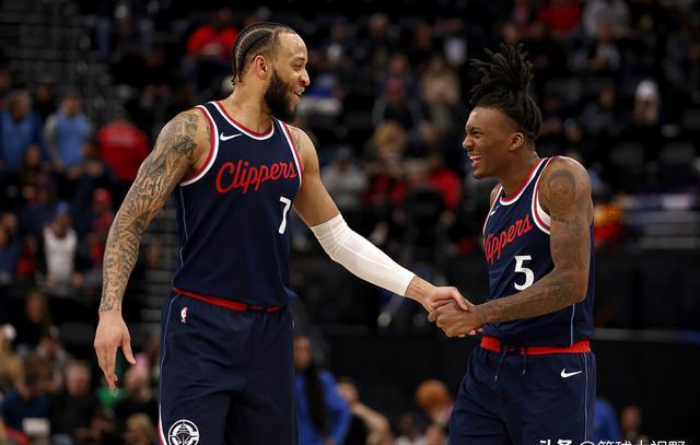 九游体育官方入口-包含快船队主将受伤无缘下一场比赛，球队备战压力倍增的词条