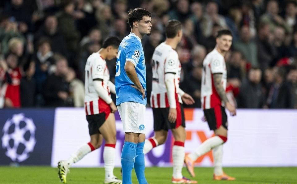 那不勒斯客场遭遇强队，难以取得胜利