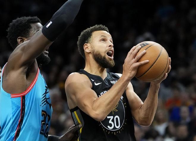 九游体育app下载-勇士不敌尼克斯，斯蒂芬表现低迷