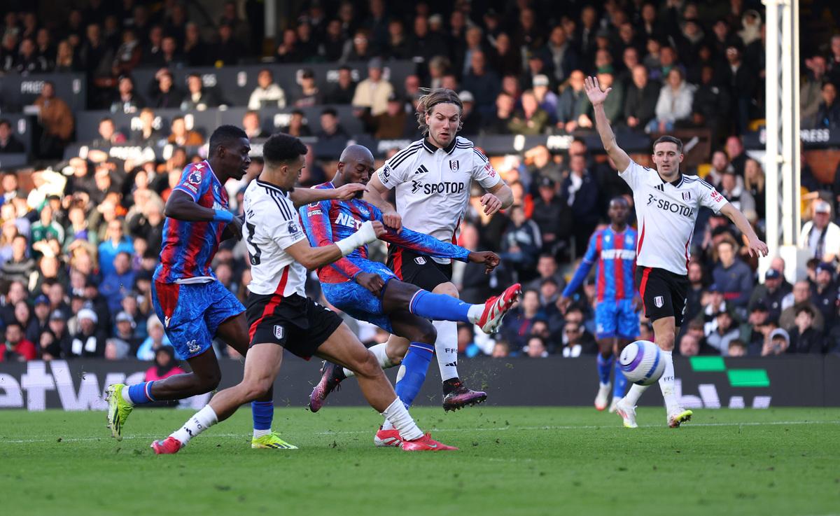 埃弗顿主场逼平狼队,表现稳健的简单介绍 埃弗顿主场逼平狼队,表现稳健的简单介绍