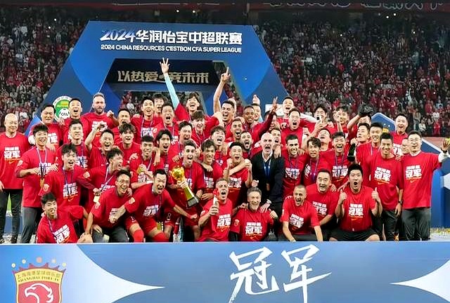 赛事尘埃落定，冠军归属尘埃落定的简单介绍